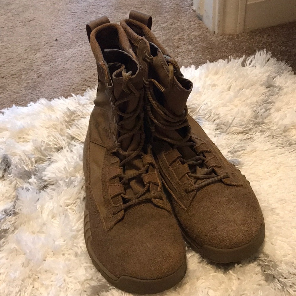 Nike SFB Field Boots
